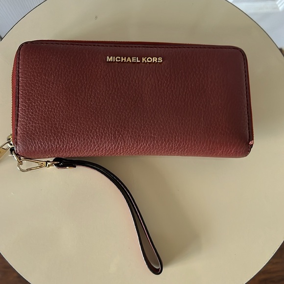 Burnt Orange/Dark Red Michael Kors Tote and Wallet Set - Picture 7 of 10